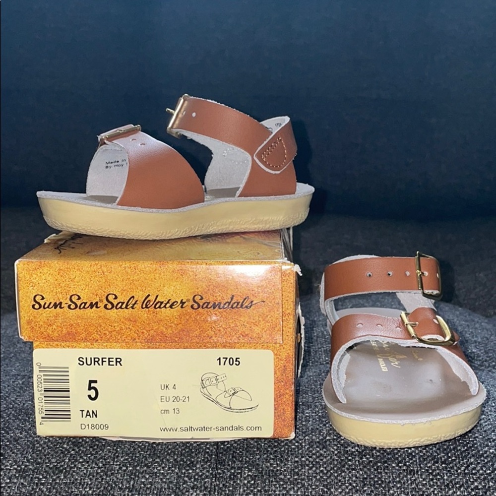 Saltwater Sandle